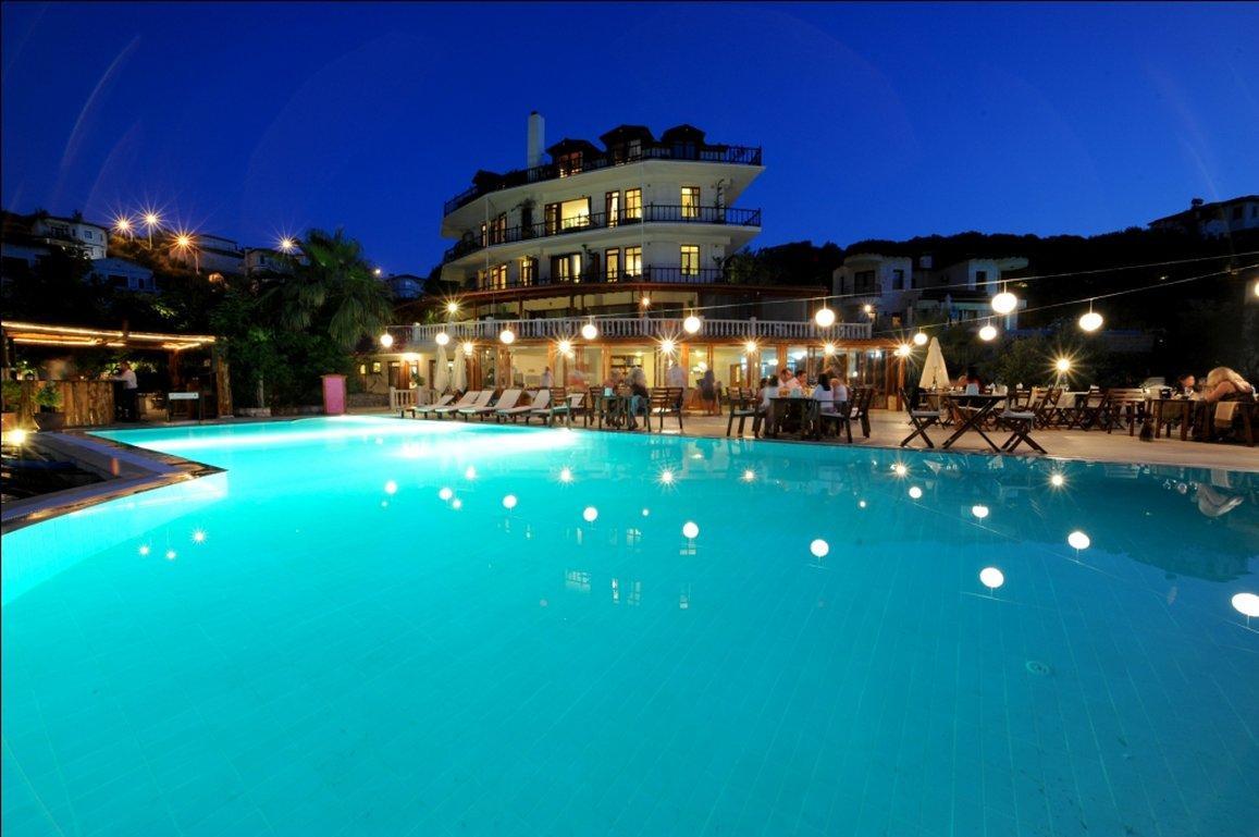 Club Hotel Barbarossa Kaş Logo gambar